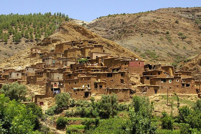 Berber villages trek Day trip - Asni on market day and the road through the hills