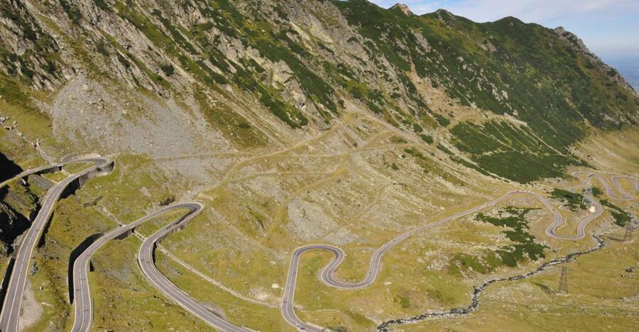 Brasov: Private Fagaras Mountains Trekking Tour - What the private guide adds