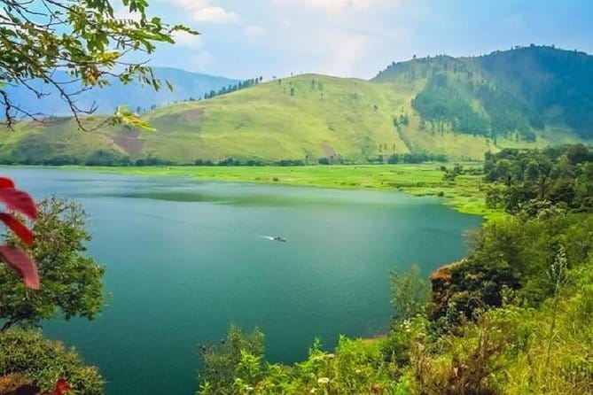 Bukit Lawang Berastagi 4 Days 3 Nights Volcano & Jungle Trekking - The guide and driver service