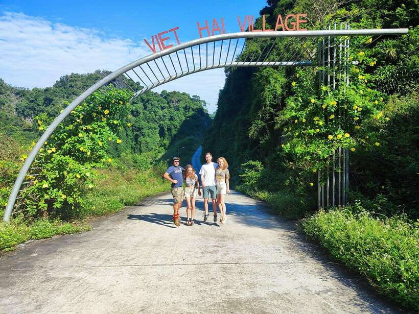 Cat Ba National Park Full Day Guide Tour Trekking & Kayaking - Frog Pond and the Unusual Va Nuoc Trees