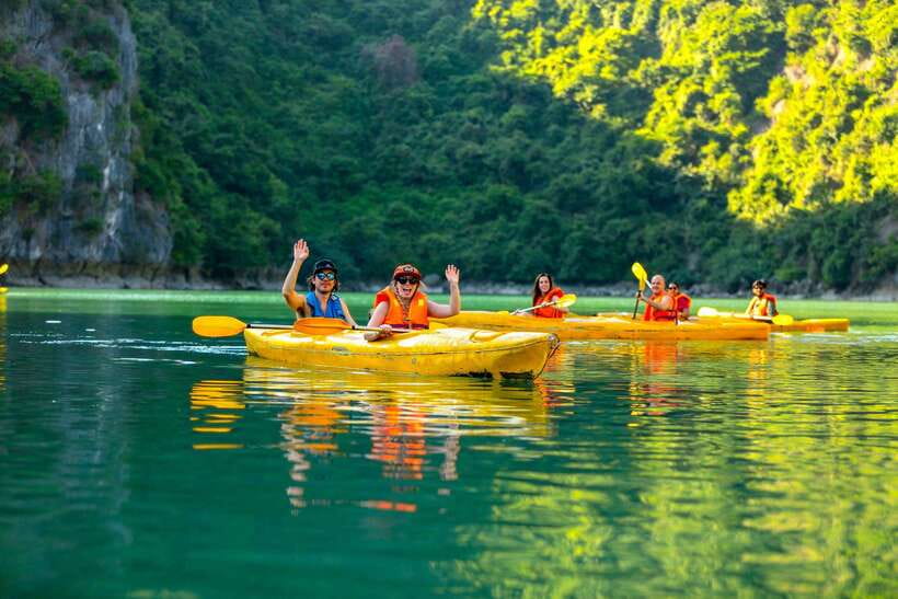 Cat Ba: National Park Trek, Village Visit and Kayak Day Tour - The return boat and Cai Beo Floating Village