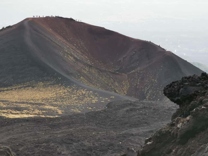Catania: Mount Etna Sunset Trekking with Wine Tasting - Starting in Catania and climbing toward Etna