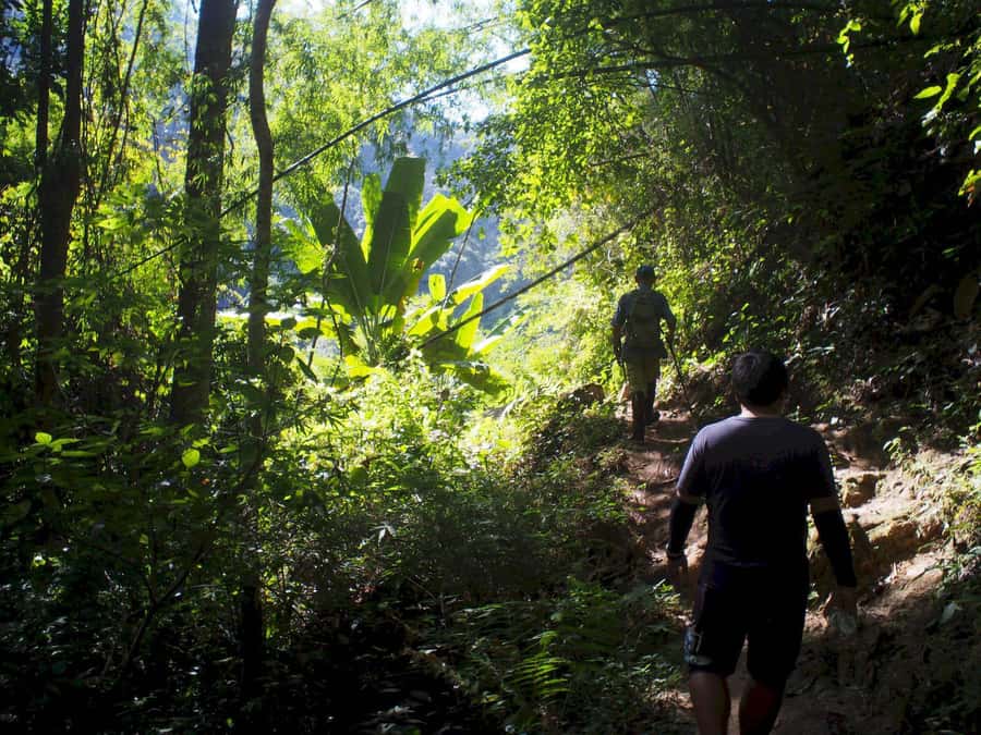 Chiang Mai: Chiang Dao Caves and Jungle Trek with Lunch - What to wear for 21 river crossings