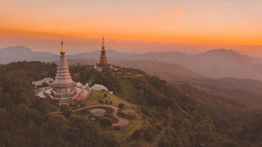 Chiang Mai: Doi Inthanon Park and Pha Dok Siew Trail Trek - The Hmong Market and village lunch