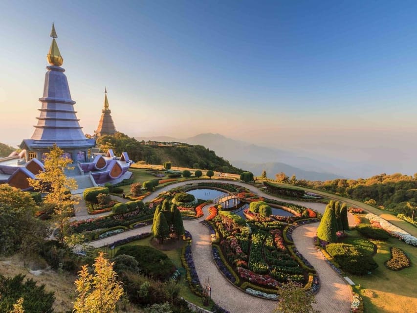 Chiang Mai: Doi Inthanon Trip with Pha Dok Siew Guided Trek - A Karen village lunch with coffee and tea
