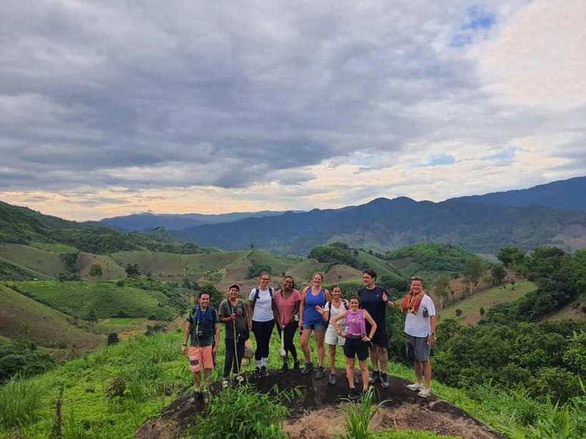 Chiang Rai Trek:Jungle Hike, Bamboo-Cooked Lunch & Boat Ride - Meeting the Karen community and starting the jungle walk