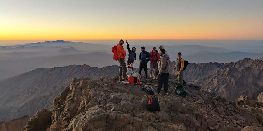 Climb Toubkal: 2-Day Atlas Trek with Local Berber Guide - The descent is where many legs start complaining