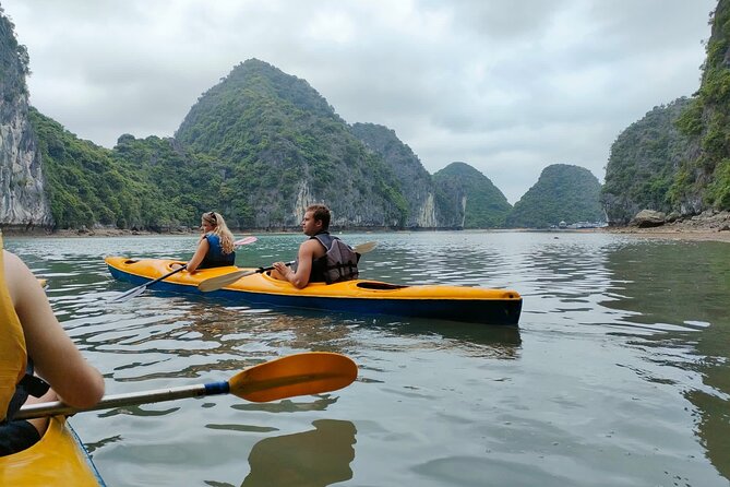 Cruising- Kayaking- Cycling- Trekking 3D/2N from Cat Ba in less tourist areas. - Day two: cycling through Viet Hai Village