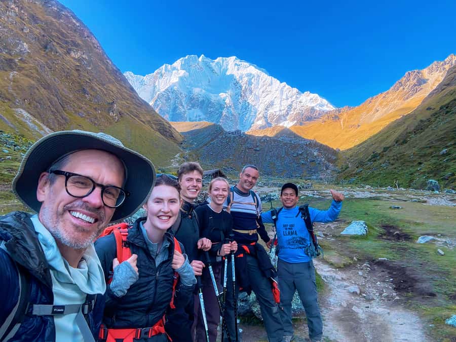Cusco: 4-Day Salkantay Trek to Machu Picchu, Panoramic Train - Day one: Humantay Lake and a night under the Andes