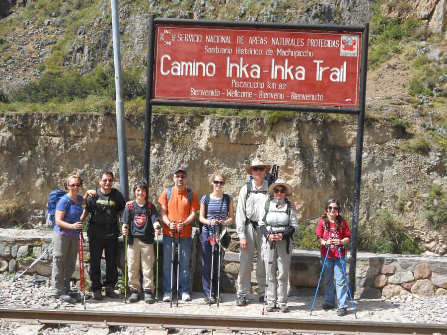 Cusco: Machu Picchu Inca Trail 4-Day Trek - Day 1: Kilometer 82 to Wayllabamba