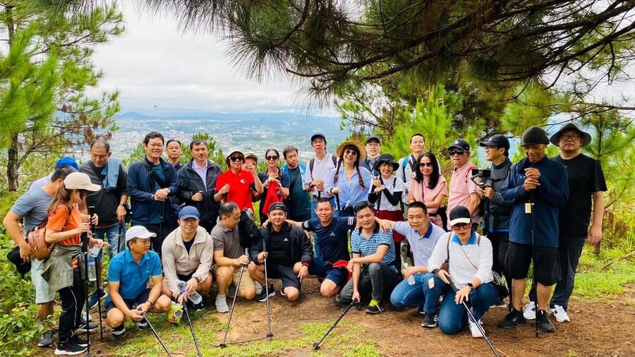 Dalat Trekking to Langbiang mt - Lunch With a View and a Descent
