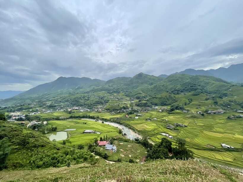 Easy Trek in Sapa mountain : Y Linh Ho - Lao Chai - Ta Van - Lao Chai and the Black Hmong connection