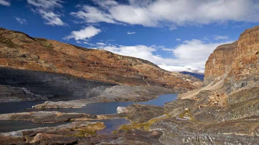 El Calafate: Fossil Canyon Trekking at Estancia Cristina - Fossil Canyon and the marine record in the rocks