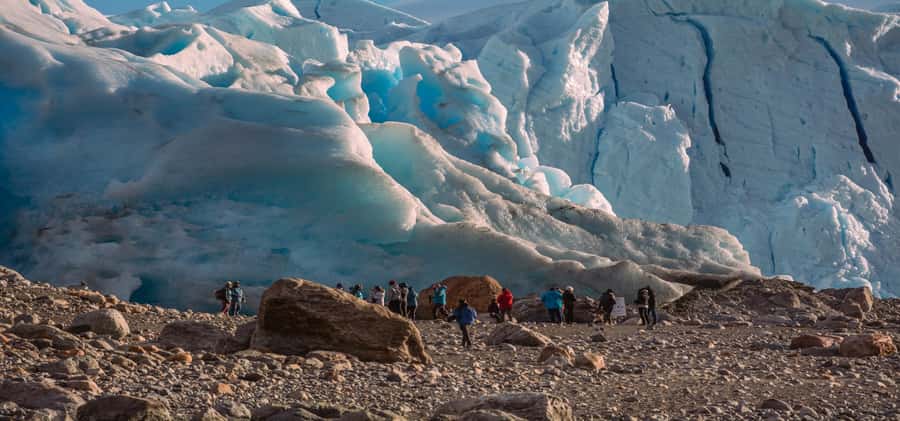 El Calafate: Safari Azul Los Glaciares Trekking Tour - Clothing, food, and practical preparation