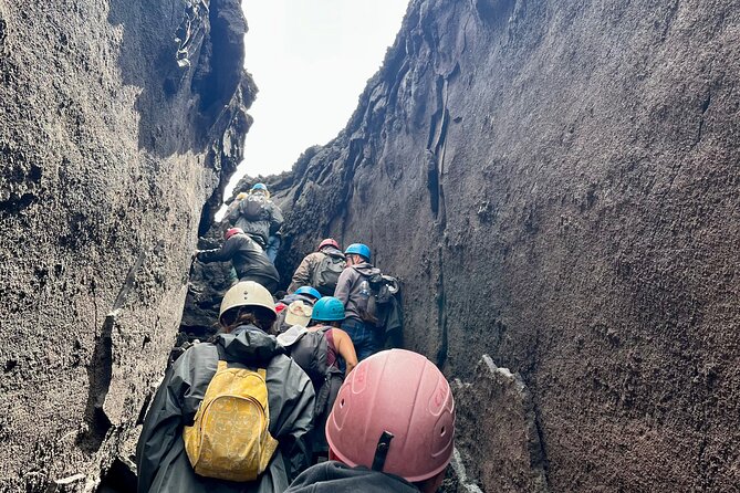 Etna excursion 3000 meters with 4x4 cable car and Trekking - Cable car to 2,500 meters, then 4x4 to the upper slopes