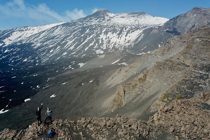 Etna Grantour - 4x4 & trekking - Private tour with lunch included - Valle del Bove, Etna’s giant natural amphitheater