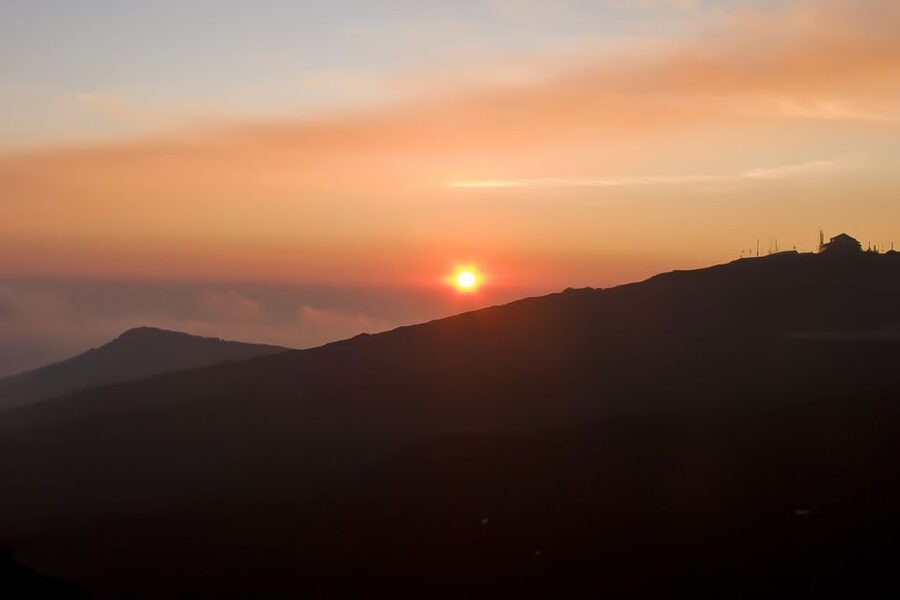 Etna Sunset Tour: Volcano trek, Cave & tasting from Catania - What the $70 price really covers