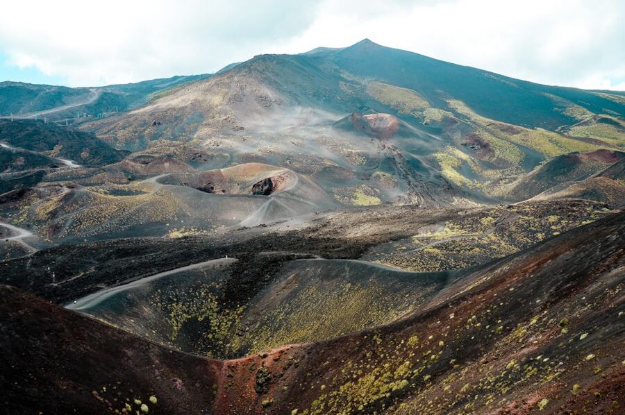 Etna Sunset Tour: Volcano trek, Cave & tasting from Catania - Pickup in Catania and the climb toward Etna