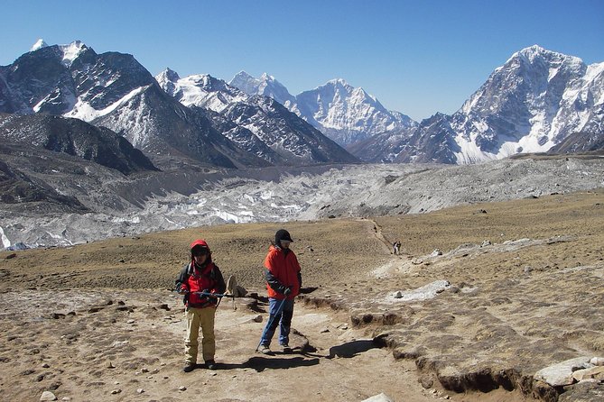 Everest Base Camp - Cho La Pass - Gokyo Trek - Tengboche and the cultural side of the Khumbu