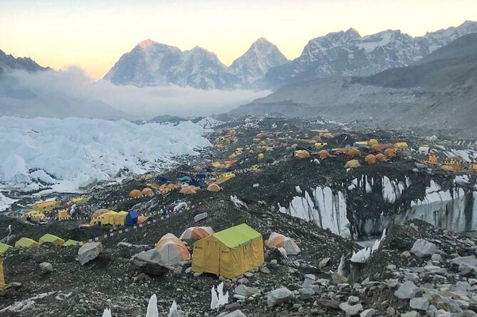 Everest Base camp Trek-12 days - Dingboche acclimatization: the Nangkartshang viewpoint