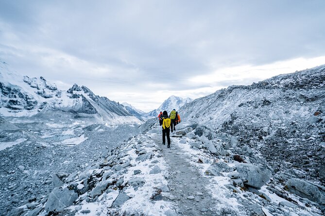 Everest Base Camp Trek 12 Days – Best Himalayan Adventure - Lukla and the first mountain walking days
