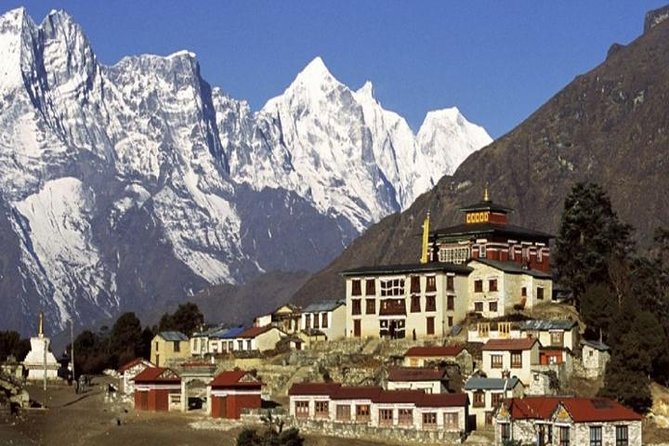 Everest Base Camp Trek 15 Days - Kathmandu start and the 6:15 am meeting