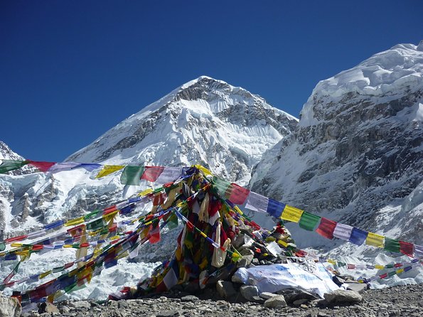 Everest Base Camp Trek 16 Days - Who should book this trek?