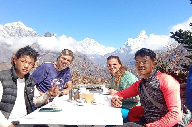 Everest Base Camp Trek Via Gokyo Lake and Cho La Pass - Days 3 and 4: Namche Bazaar, the first real altitude test