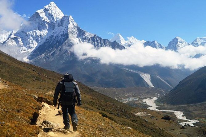 Everest Base Camp Trek Via Salleri - Namche acclimatization and the walk to Everest View Hotel