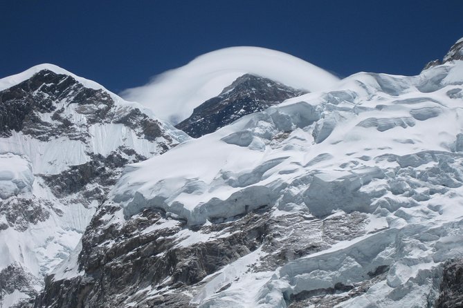 Everest Base Camp Trekking - 13 Days - Days 1 and 2: Lukla, Phakding, and the first suspension bridges