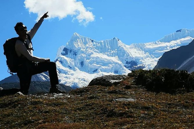 Everest Base Camp Trekking-14 nights/15 Days - Walking toward the Khumbu high country