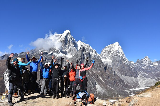 Everest Base Camp Trekking - The approach to the glacier and high country