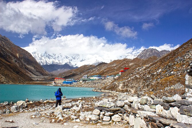 Everest Gokyo Valley Trek - 12 days - Day 4: Khumjung, chortens, and the Phortse area