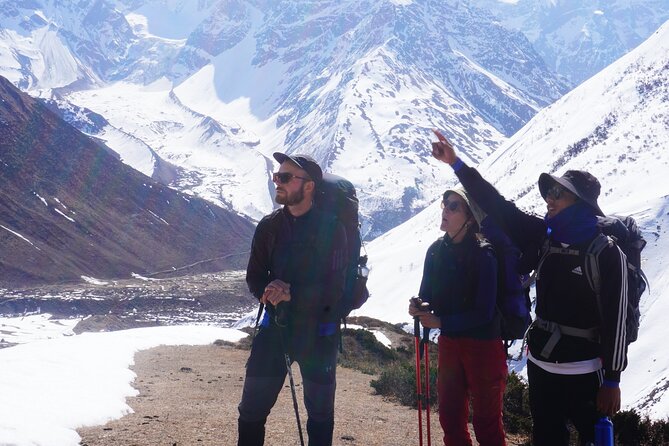 Experience the Thrill of a Lifetime:12-Days Manaslu Circuit trek - Days 8 and 9: Samdo, the Tibetan border, and Dharmasala