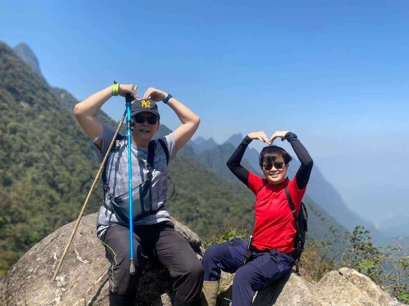 Fansipan Trekking - 1 Day - Reaching the 3,143-meter summit