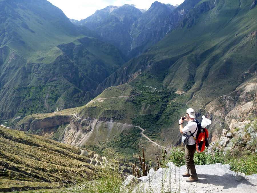 From Arequipa Trek : 2-Days of Hiking in the Colca Canyon - The descent from San Miguel to San Juan de Chuccho