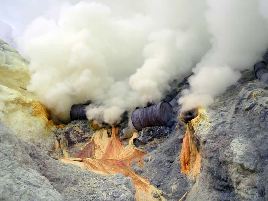 From Bali: Private Mount Ijen Crater Volcano Midnight Trek - What the $139 price really covers