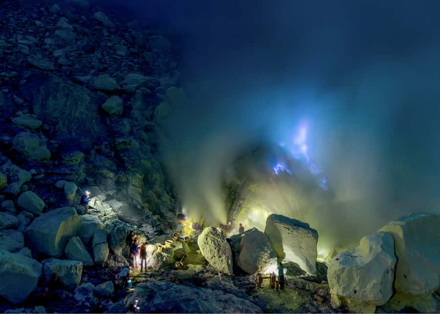From Bali: Private Mount Ijen Crater Volcano Midnight Trek - The midnight climb to Ijen’s rim