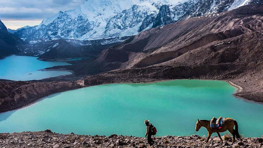 From Cusco: Salkantay trek 5 days/4 nights meals included - Day one: Soraypampa and the climb to Humantay Lake