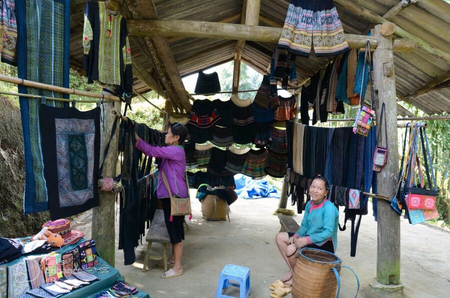 From Hanoi: 2-Day Sapa-Fansipan Peak & Trek & Ha Giang Bus - Returning to Sapa before the next bus