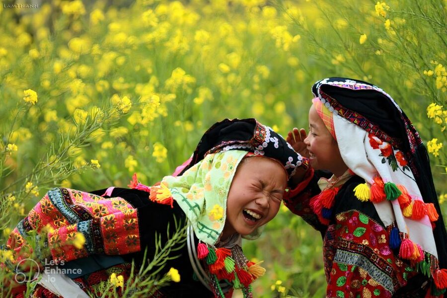 From Hanoi: 2-Day Sapa-Fansipan Peak & Trek & Ha Giang Bus - Weather, money, and packing advice