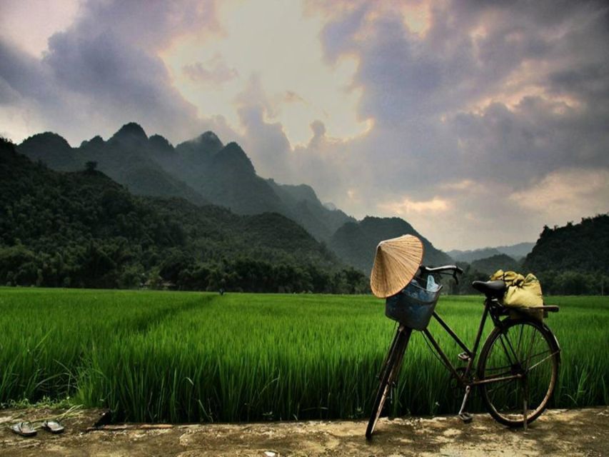 From Hanoi: Mai Chau Valley & Hill Tribes 2-Day Trek Tour - Why Mai Chau works well for a two-day escape