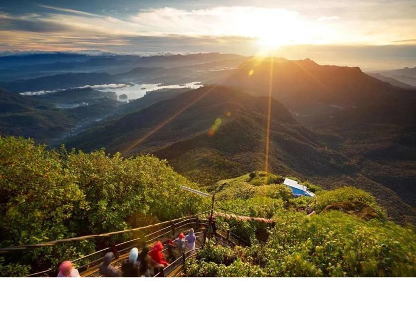 From Kandy: All Inclusive Adams Peak Epic Guided Hike - The overnight ascent to 2,243 meters