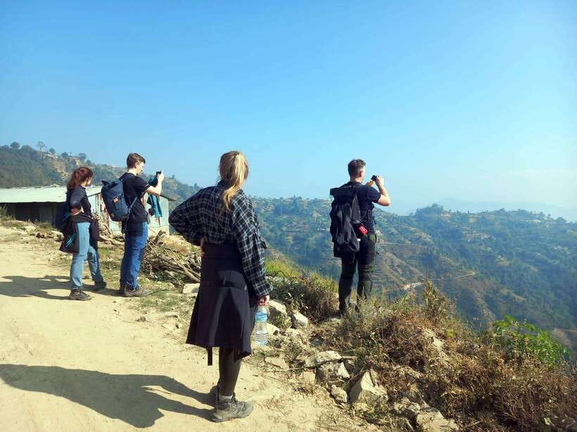 From Kathmandu: 3-Day Chisapani-Nagarkot Trek & Bhaktapur - Nagarkot sunrise: beautiful when the air cooperates