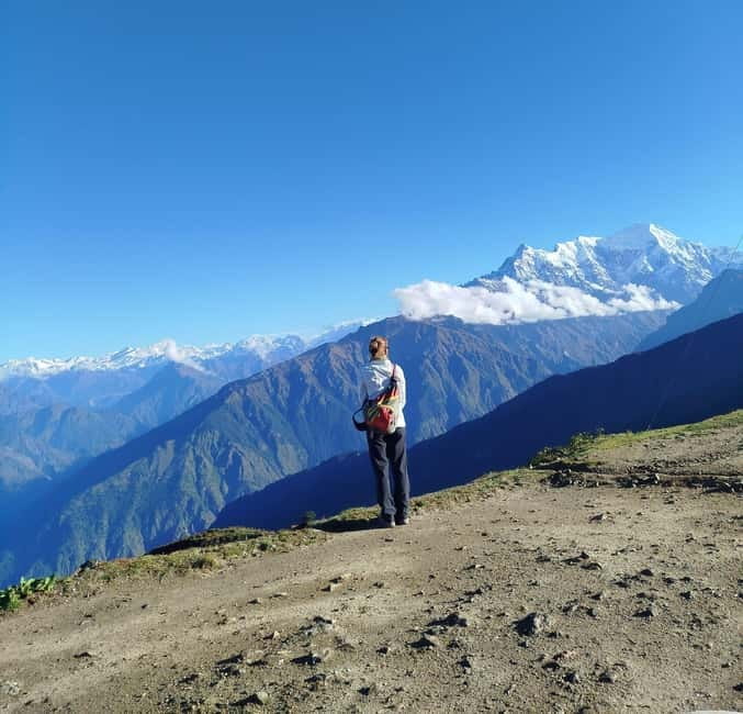 From Kathmandu: 5-Day Gosaikunda Lake Trek - Day 2: The steep trail from Deurali to Laurebina