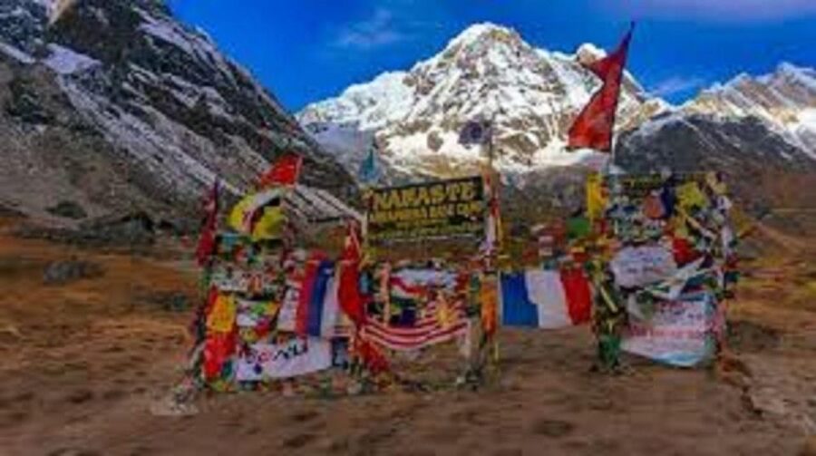 From Pokhara: 5-Day Annapurna Basecamp Trek with Hot Springs - Day 4: The long descent from base camp to Bamboo
