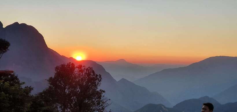 From Sa Pa: Full Day Trek of Fansipan Mountain - Weather, gear, and safety choices