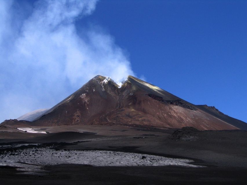 From Syracuse: Mount Etna Volcano Morning Trekking Tour - What the volcano stories add to the walk
