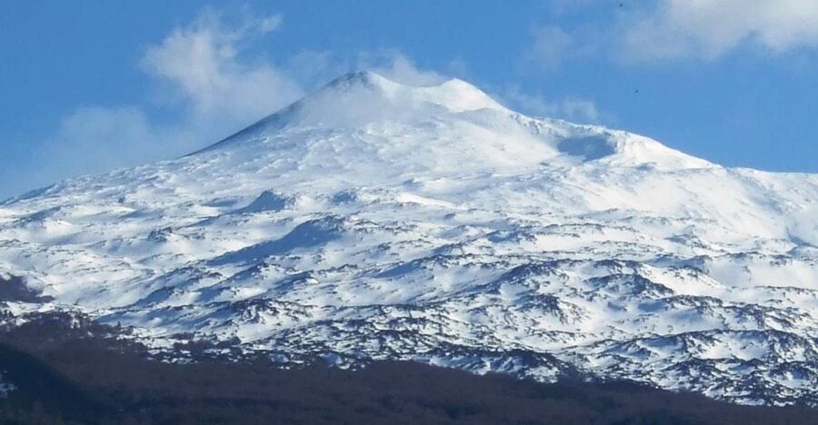 From Syracuse: Mount Etna Volcano Morning Trekking Tour - Walking the southern slope of an active volcano