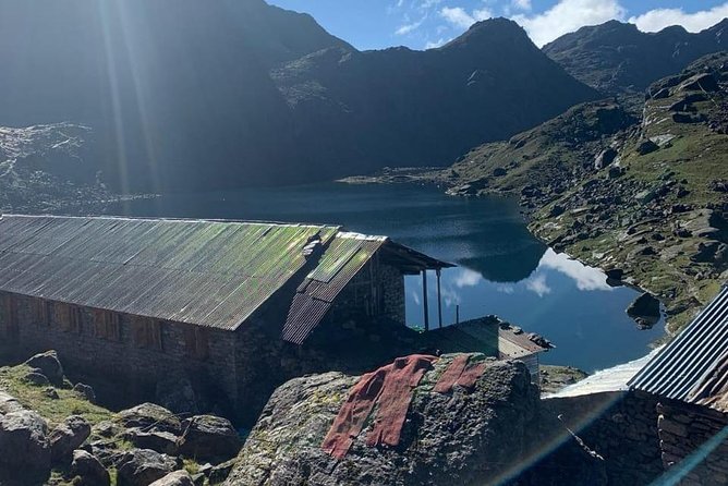 Goisankunda, Trek of the Holy Lakes - Day 1: Kathmandu to Dhunche at 1,900 meters